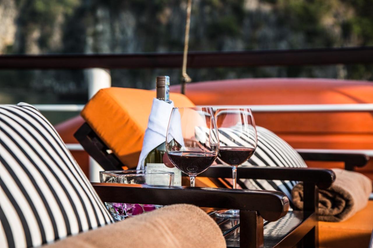 Emeraude Classic Cruises Χα Λονγκ Εξωτερικό φωτογραφία